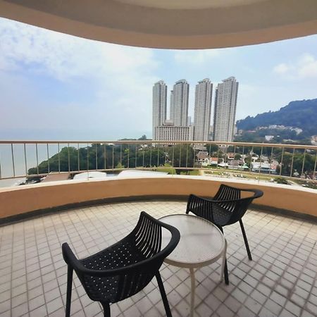 Rainbow Paradise Beachfront Penang Tanjung Bungah  Luaran gambar